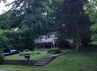 27 Lakeside Dr, Highland Lakes, NJ 07422