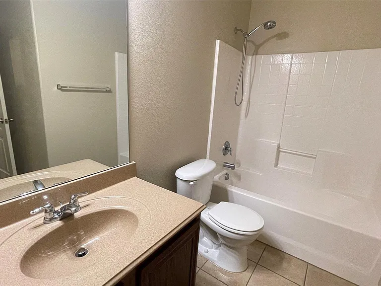 8131 Tierra Del Sol Rd — Photo 16