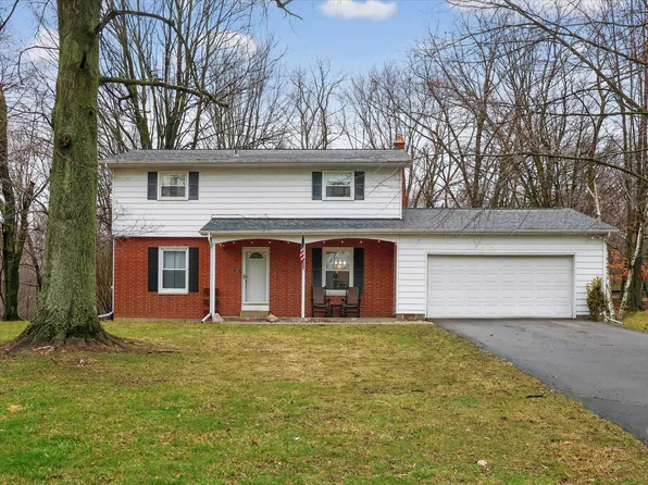 11917 Yorkshire, Richland, MI 49083