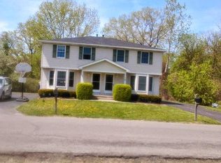 71 Passaic Ave, Lockport, NY 14094