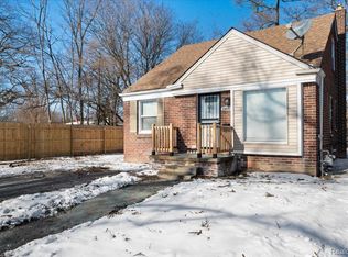 19840 Curtis St, Detroit, MI 48219