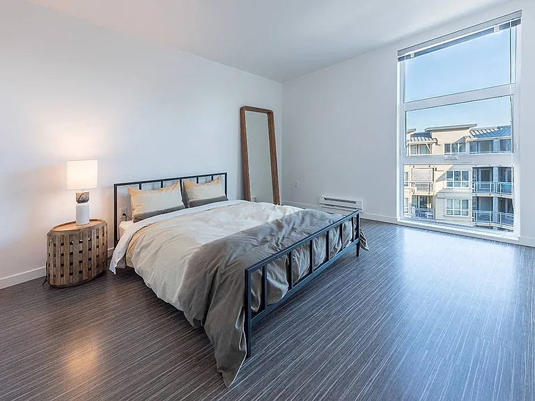 Session Apartments — Photo 13