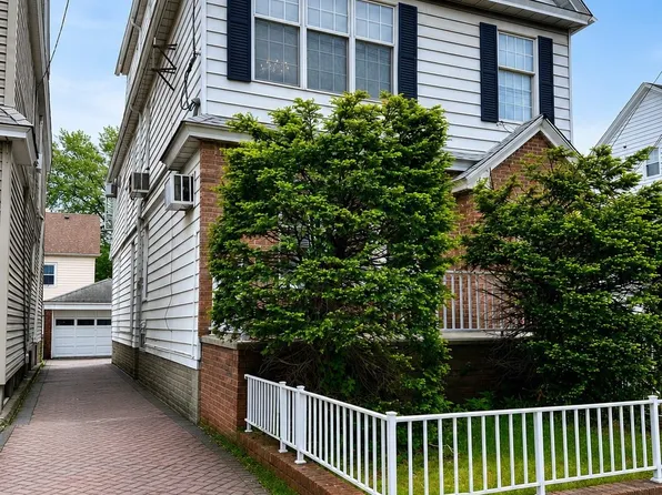 858 Avenue C image 1 of 19