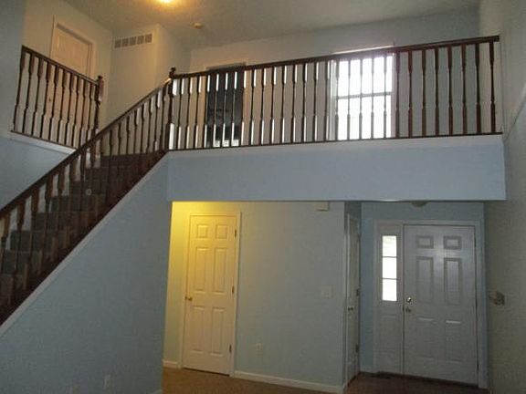 2nd image of 1705 S Pointe Dr