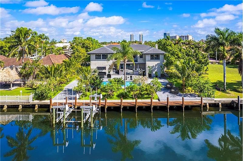 461 Poinciana Dr, Hallandale, FL 33009 Zillow