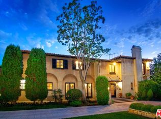464 N June St, Los Angeles, CA 90004