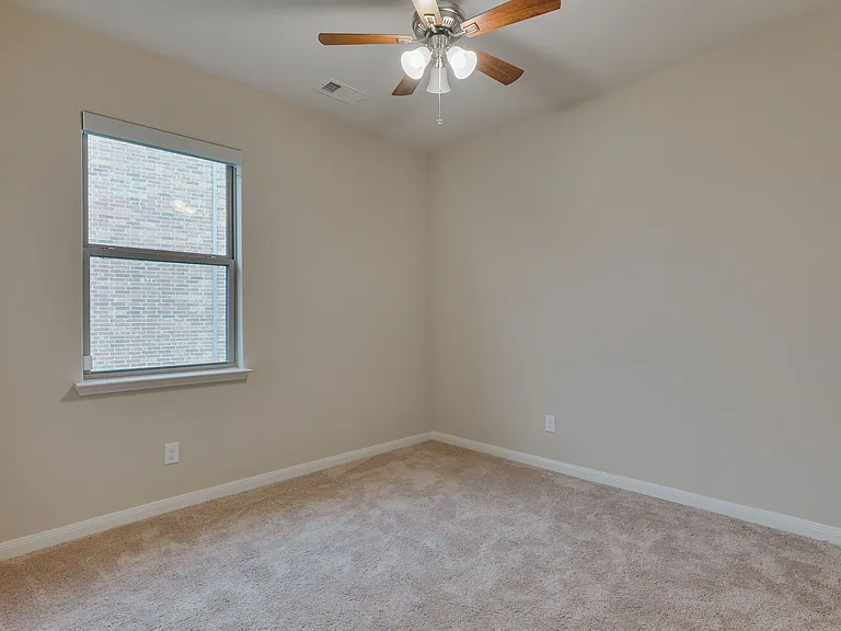 1517 Hill Top Ct — Photo 28