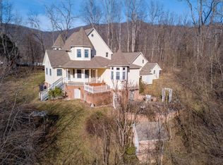 5308 Skeens Ridge Rd, Big Stone Gap, VA 24219