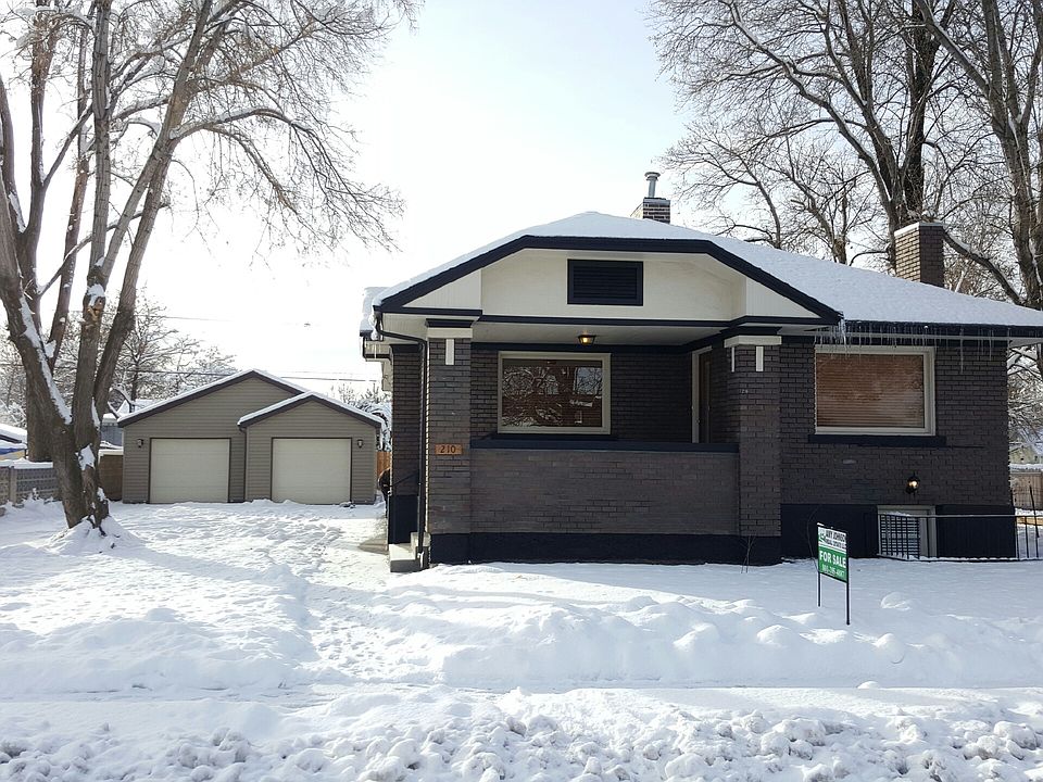 1st image of 210 E Truman Ave