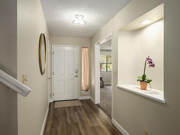 4th image of 9255 N Recreation Ave
