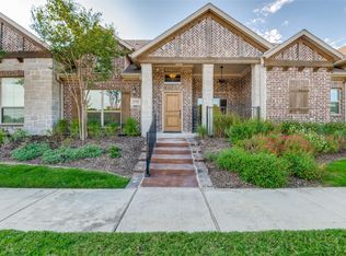 890 Hatton Sumner Pl, Arlington, TX 76005
