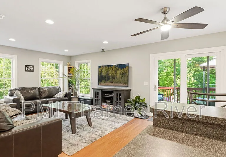 62 Terry Rd — Photo 23