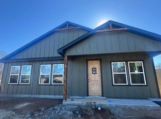 2921 Blackjack Ln, Granbury, TX 76048