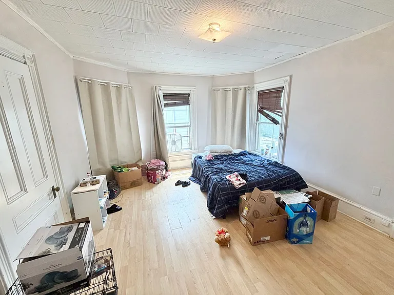 26 Clarke St — Photo 3