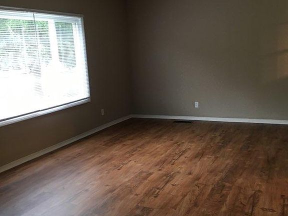 4th image of 1019 Sunwood Ct