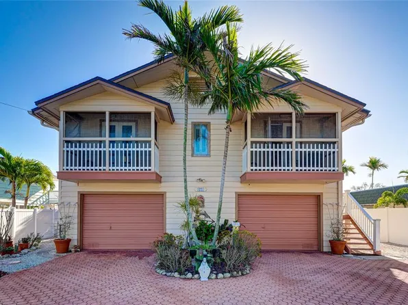 521 South Dr, Anna Maria, FL 34216