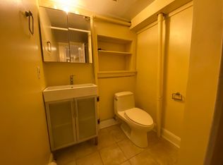 134 12th St NE #2, Washington, DC 20002