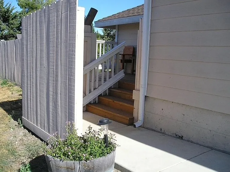 1055 Tishlini Ln #2 — Photo 4