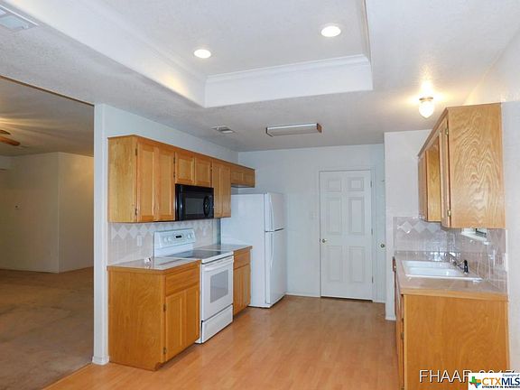 4th image of 408 County Road 4884
