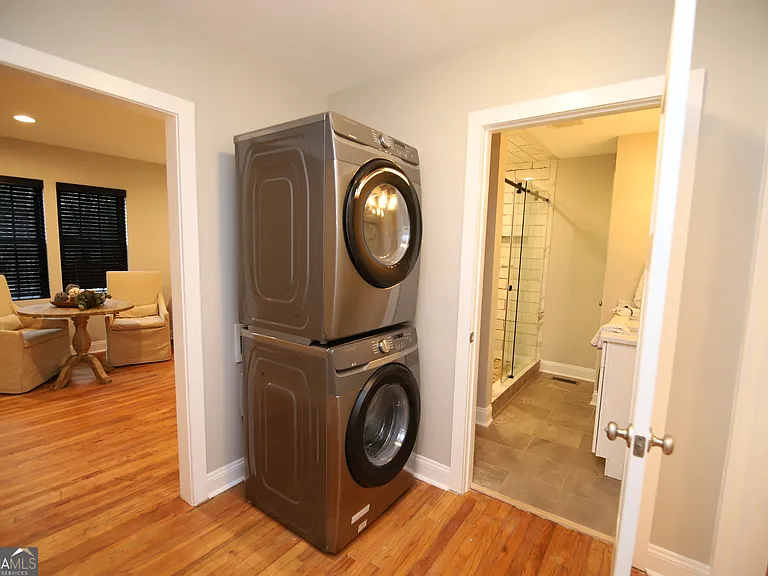 1007 Vernon St #B — Photo 12