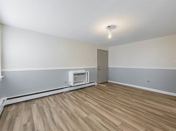 5508 W 55th St APT 1