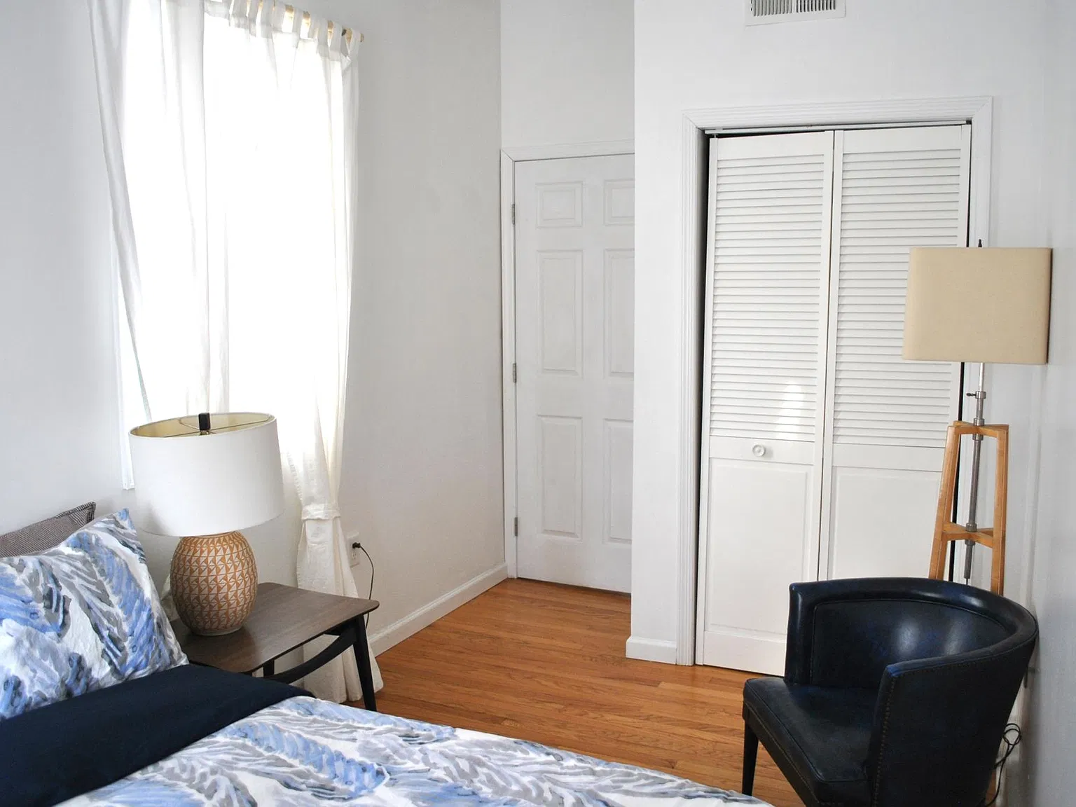 33 Hone St — Photo 3