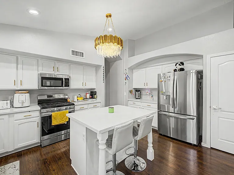 6406 W Escuda Rd — Photo 11