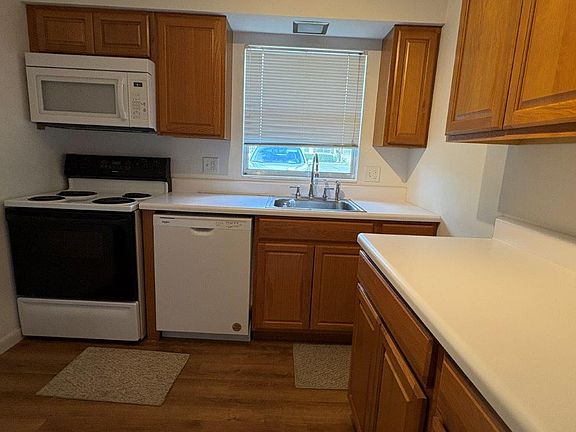 2nd image of 720 B E Minnesota Ave #B