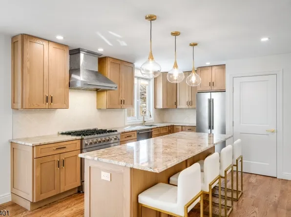 11 Walnut St Floor 1, Little Falls, NJ 07424