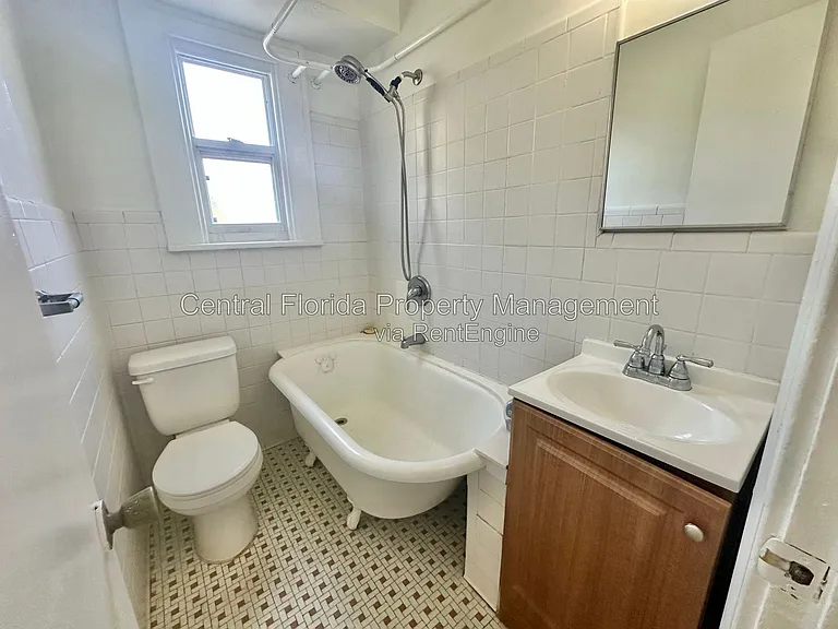 617 N Hyer Ave #2 — Photo 7