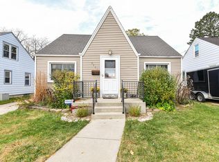 7730 18th Ave, Kenosha, WI 53143