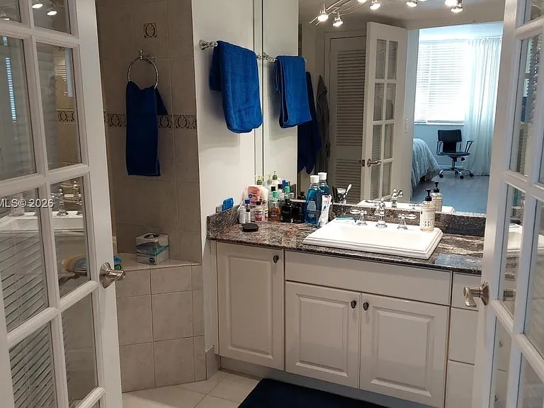 3140 S Ocean Dr #1510 — Photo 16