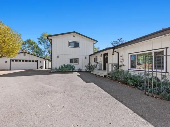 1162 Pebble Springs Ln, Escondido, CA 92026