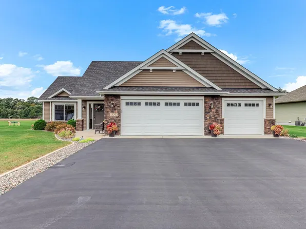 38292 Emerald Blvd, North Branch, MN 55056