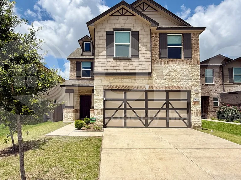 14220 James Buchanan St — Photo 1