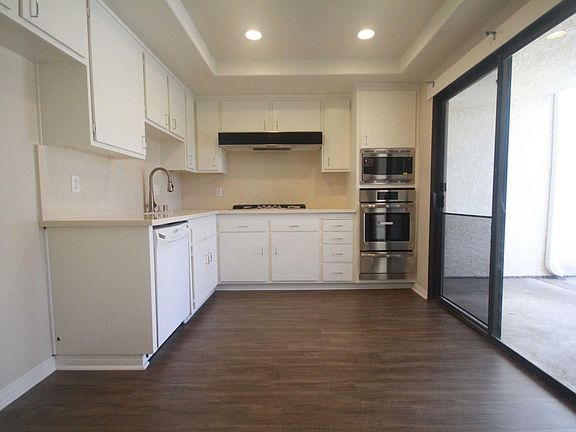 5th image of 252 San Vincente Cir