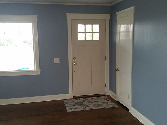 4th image of 307 Thayer Dr