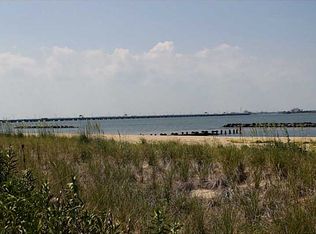 1276 W Ocean View Ave APT A, Norfolk, VA 23503