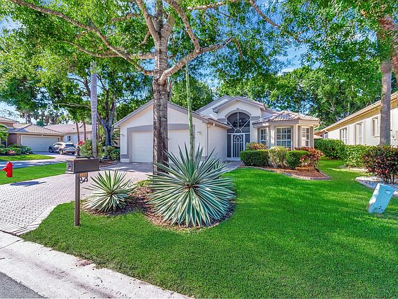 3rd image of 7937 Sonora Street