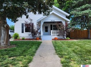 636 W Court St, Beatrice, NE 68310