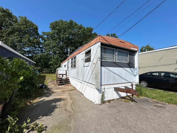 16 Polly Ann MHP Park, Dover, NH 03820
