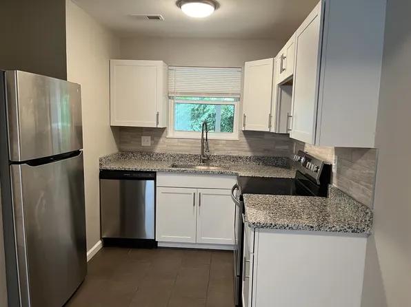 Park Hills Rentals - 1056 Amsterdam Road, 1056 Amsterdam Rd, Covington, KY 41011