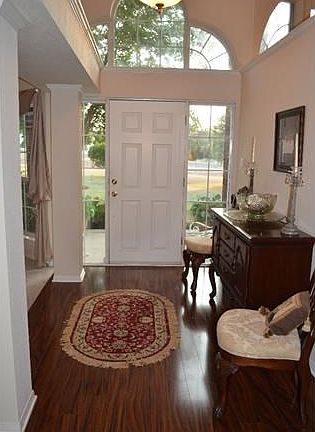 Entry to this beautiful well kept home.