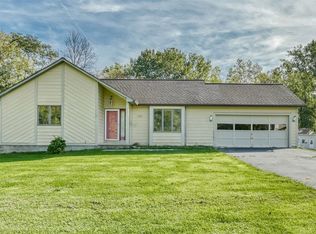 6682 County Line Rd, Ontario, NY 14519