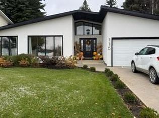 115 Whiteswan Dr, Saskatoon, SK S7K4M5