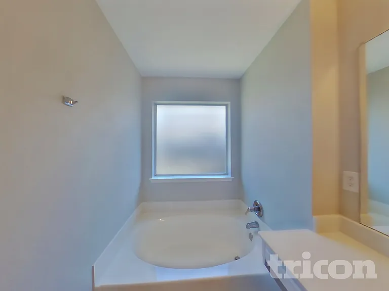 1409 Mallard Dr — Photo 11