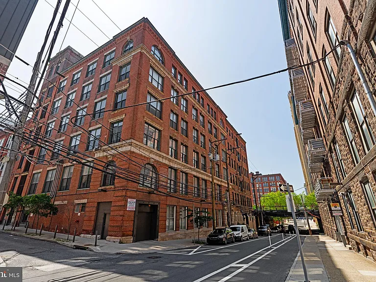 429 N 13th St #5G — Photo 37