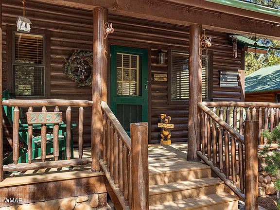 3rd image of 2652 Lodge Loop