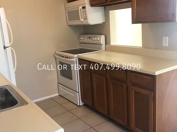 4th image of 3966 Versailles Dr #B