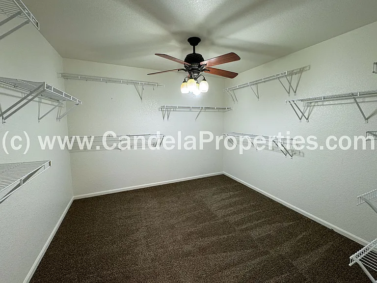 8008 Firecracker Trl — Photo 34